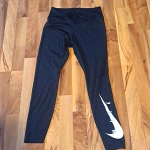 Nike Black M Leggings